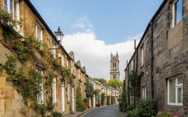 St Stephen Street Apartment