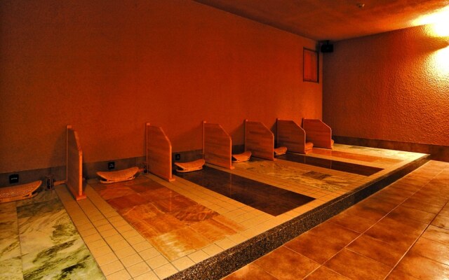 Tenku Kaiyu no Yado Suehiro