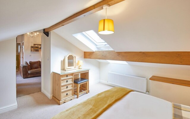 Host Stay The Hayloft