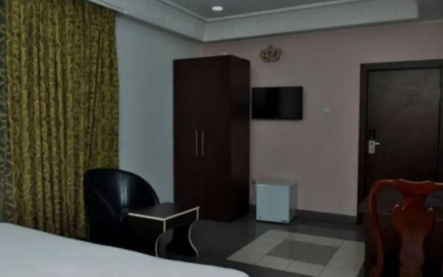 Kapino Suites