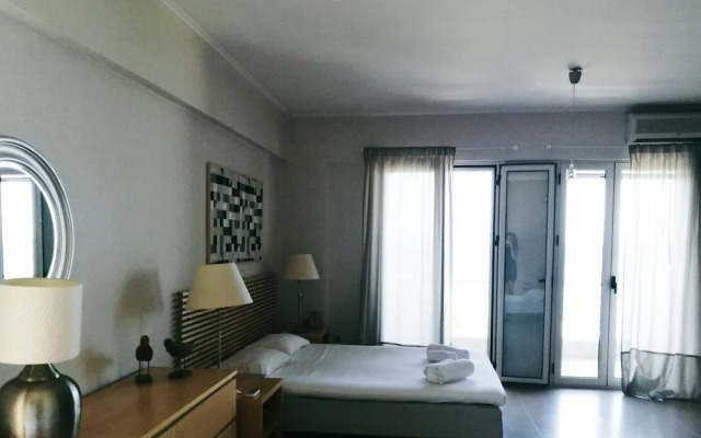 Avia Holiday Homes