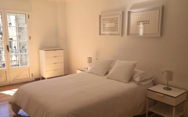 LUMINOSO Apartamento en el Centro de Cambados
