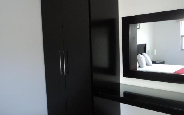 Hotel Clamont Suites