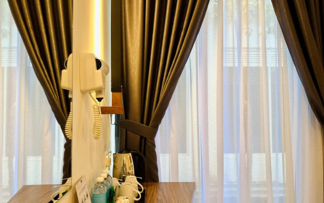 T+ Hotel Macallum