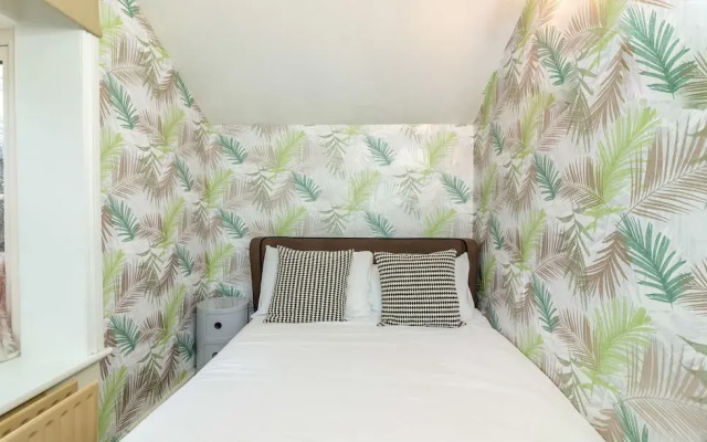 The River Cam Escape - 5BDR with Private Garden with Pond