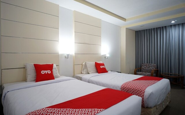 Capital O 1963 Hotel The New Benakutai