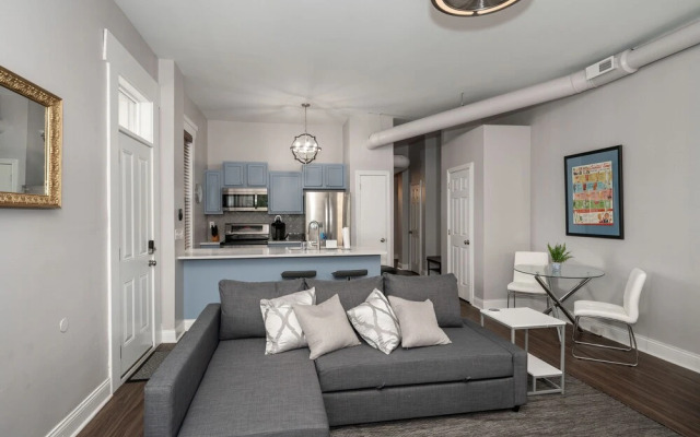 Heart of Mainstrasse Apt 3