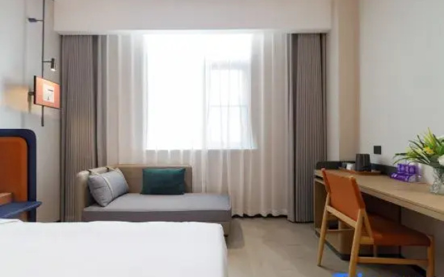 H·Mufeng Grand Hotel (Yuzhou Government Branch)