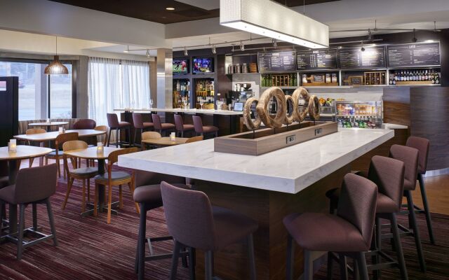 Sonesta Select Kansas City Airport Tiffany Springs