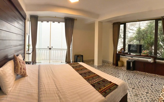 Sapa Village Hotel