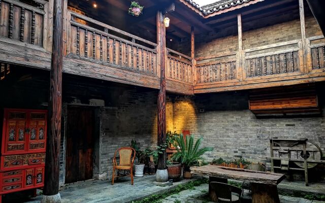 Yangshuo Governor's Mansion Hotel