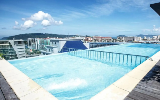 Marina Travellers Suite SKY Karamunsing