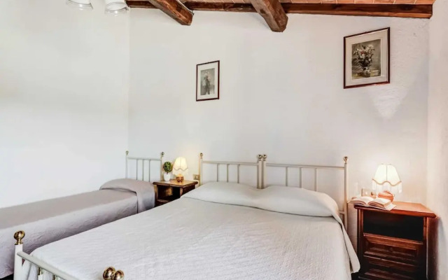 Countryside Holiday Home in Gambassi Terme With Garden