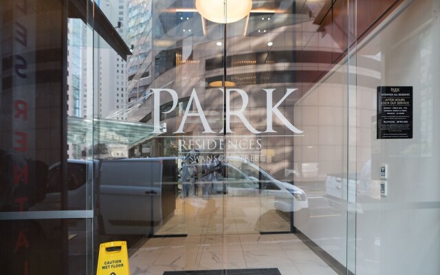 Auckland CBD Brand New 2 BDR Apartment