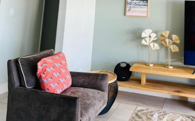 2 Dolphin Ridge , Bloubergstrand