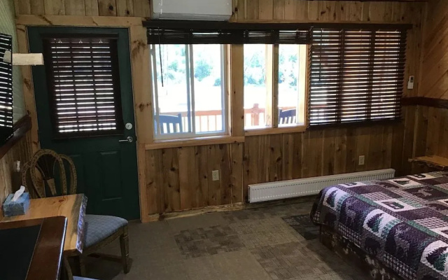 The Halfway House Motel