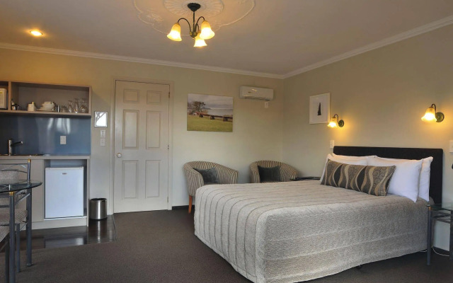 Silver Fern Rotorua Suites & Spa
