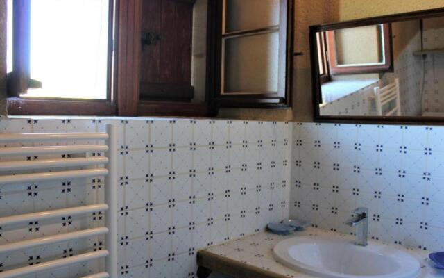 Gîte Salignac-Eyvigues, 4 pièces, 6 personnes - FR-1-616-88