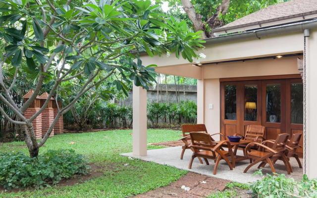 Raya Resort Beach front - The Most Green Resort in Cha-am