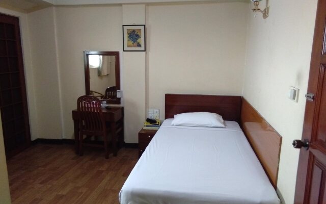 Hotel Halpin