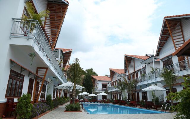 Camellia Resort & Spa