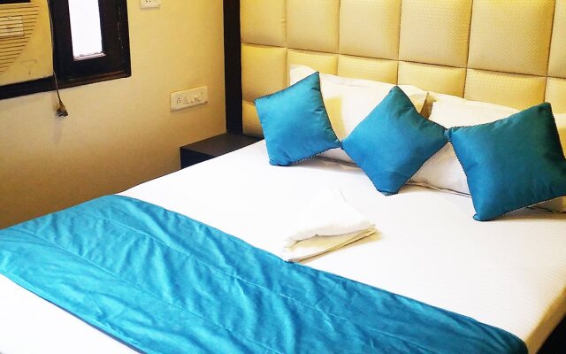 Oyo 6801 Hotel Shri Sai International