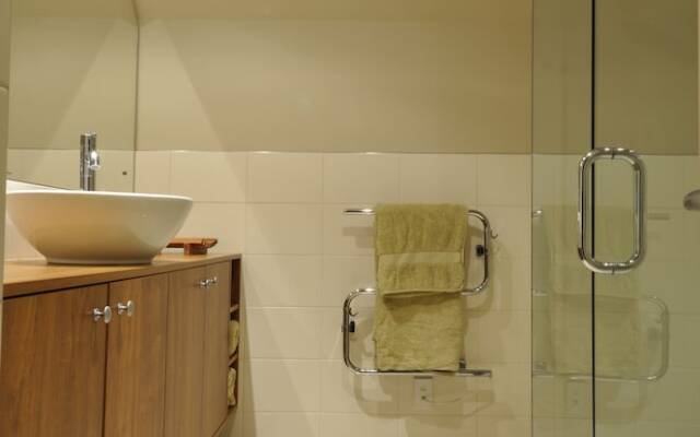 Luxury on Lansdown