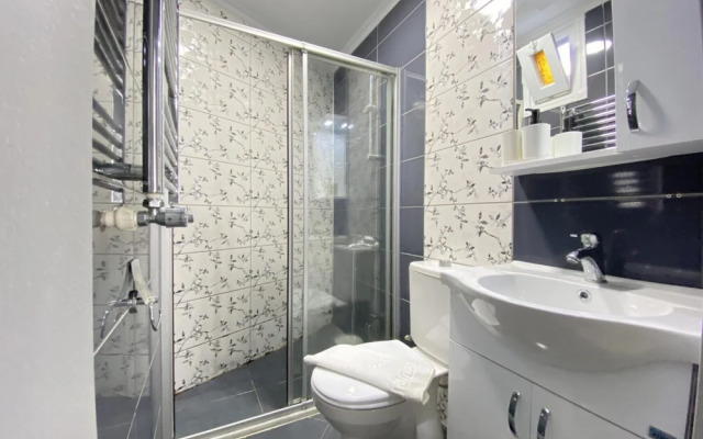 Modern and Stylish Flat Near Taksim Square