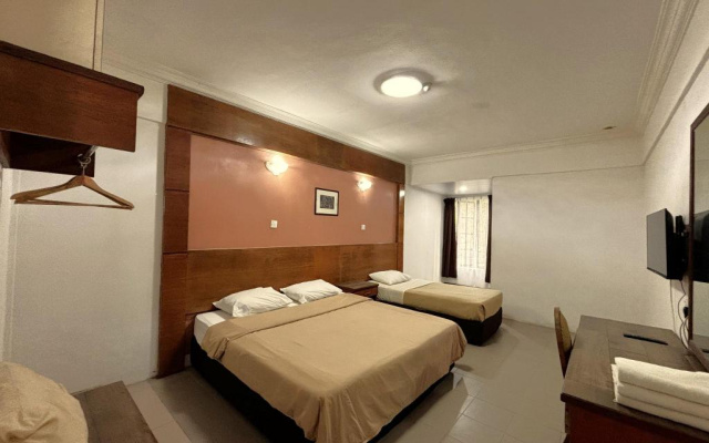 The Cool Point Hotel