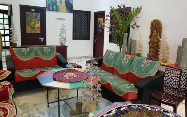 Singhi Villa Guest House