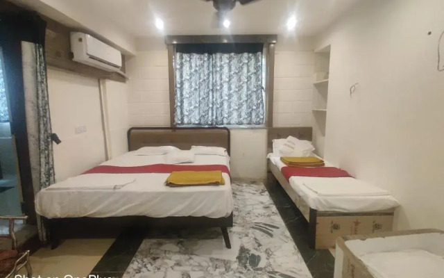 Royal Mughal by OYO Rooms