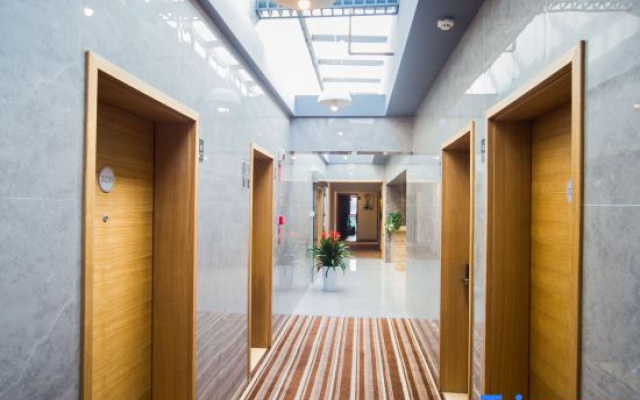 Kunming Kuanshe Jiaxuan Hotel