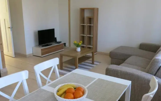 Apartment Near City Center