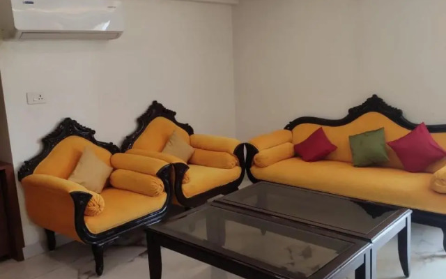 OYO Rooms Jaipuria Mall, Indirapuram