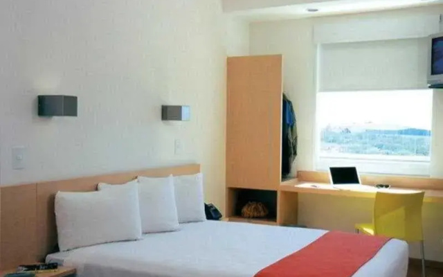 BH Business Hotel Group