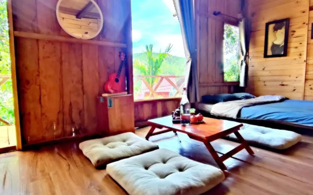 To Chim Ri Homestay Mang Đen