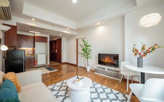 THE MANOR Premier Residence