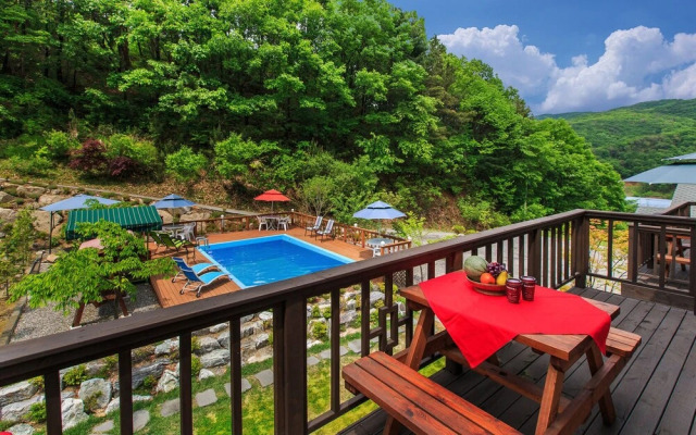 Sky Wind and Star SPA Pension