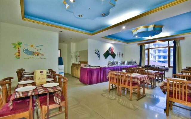 Hotel Mukund Palace