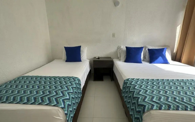 Hotel On Vacation Blue Reef