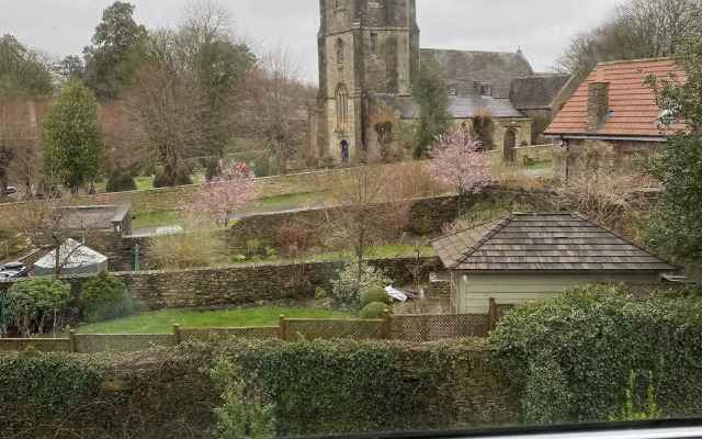 The George Inn