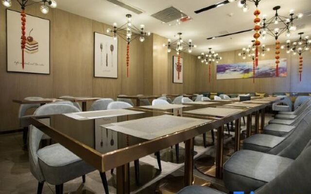Jusun Hotel