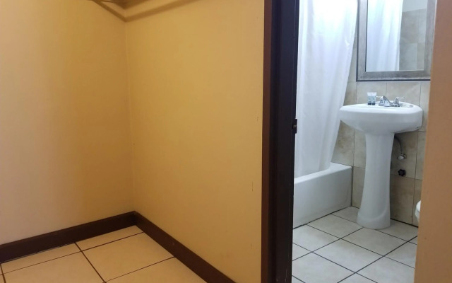 Parkway Inn Airport Motel Miami