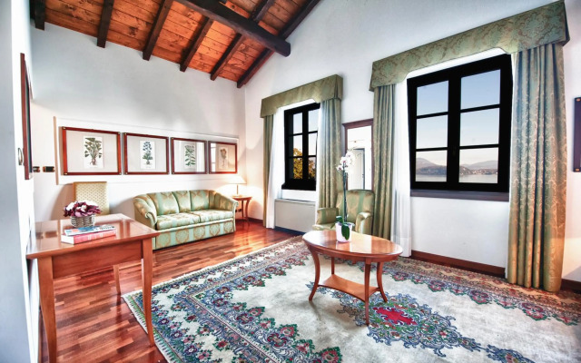 Relais Casali della Cisterna