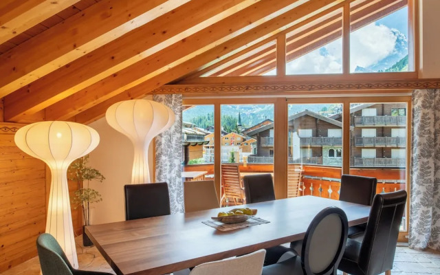 Mountain Exposure Luxury Chalets & Penthouses & Apartments