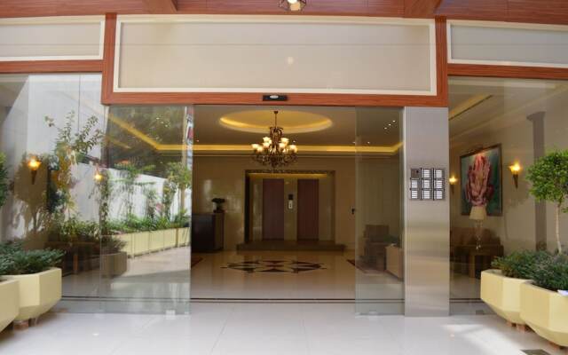 Bella Rosa Hotel