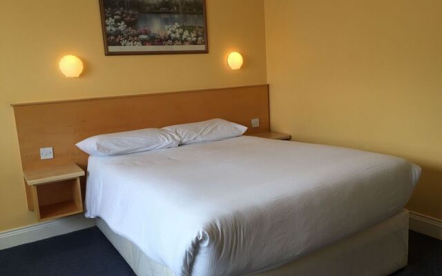 Rosslare Port Lodge