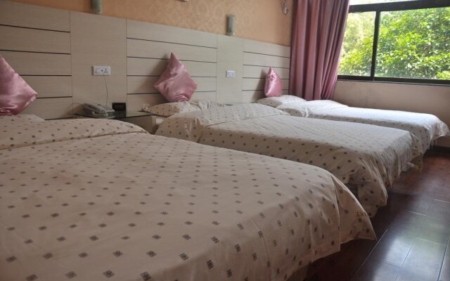 Shi You Hotel