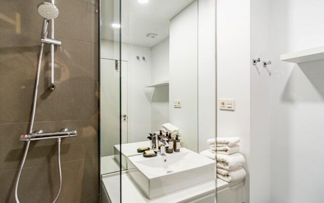 OV- Stunning flat in relaxing resort, gym