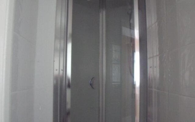 Southcroft Hotel - Guest House